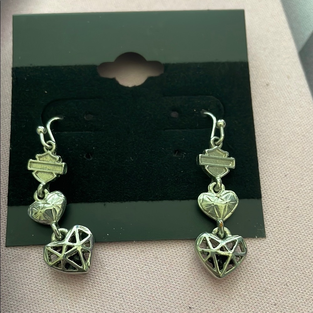 Harley Davidson Elegant Silver Heart Earrings
